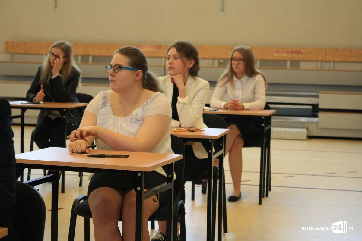 Matura 2017: abiturienci zdają egzamin z języka polskiego (zdjęcia)