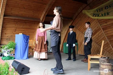 "Piknik z książką" na letniej scenie biblioteki (zdjęcia)