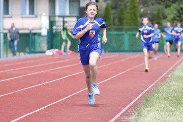 Szkoła Podstawowa w Zarębach Kościelnych z awansem do finałów Mazowsza (zdjęcia, wideo)