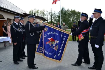 OSP Stara Ruskołęka ze sztandarem. 70-lecie powstania jednostki (zdjęcia)