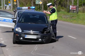 Kierowca z powiatu ostrowskiego sprawcą kolizji w Troszynie (zdjęcia)