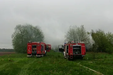 Pożar w budynku mieszkalnym. Ranna jedna osoba (zdjęcia)