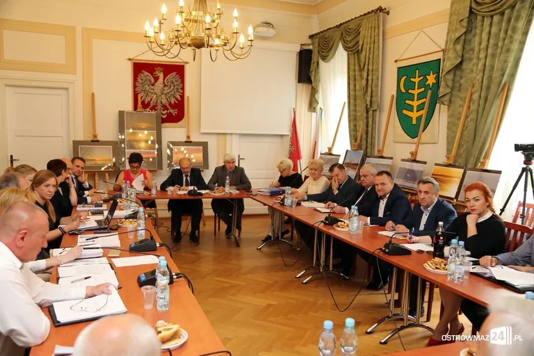 Włodarz miasta z absolutorium (zdjęcia, wideo)