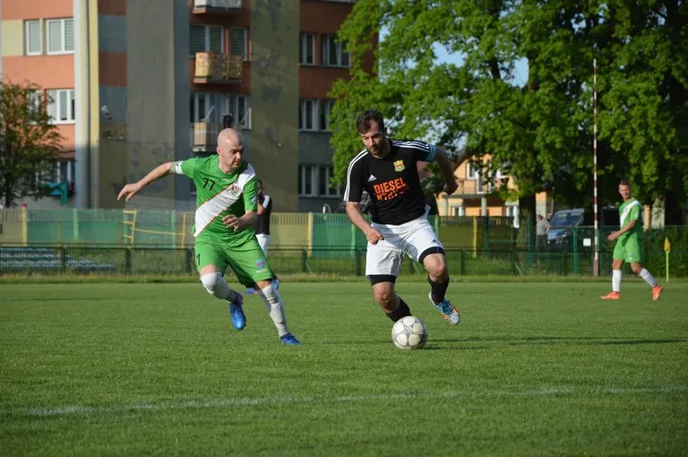 Ostrovia uległa MKS Ciechanów (zdjęcia, wideo)