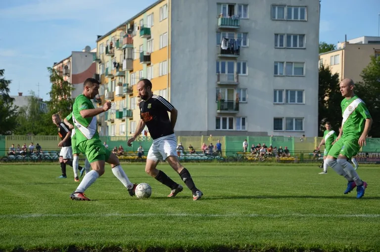 Ostrovia uległa MKS Ciechanów (zdjęcia, wideo)