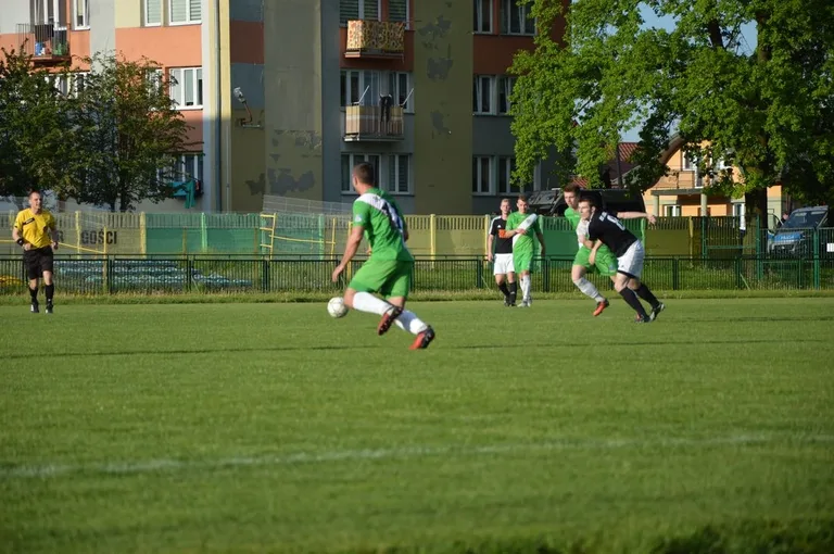 Ostrovia uległa MKS Ciechanów (zdjęcia, wideo)