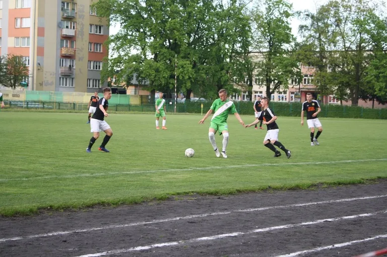 Ostrovia uległa MKS Ciechanów (zdjęcia, wideo)