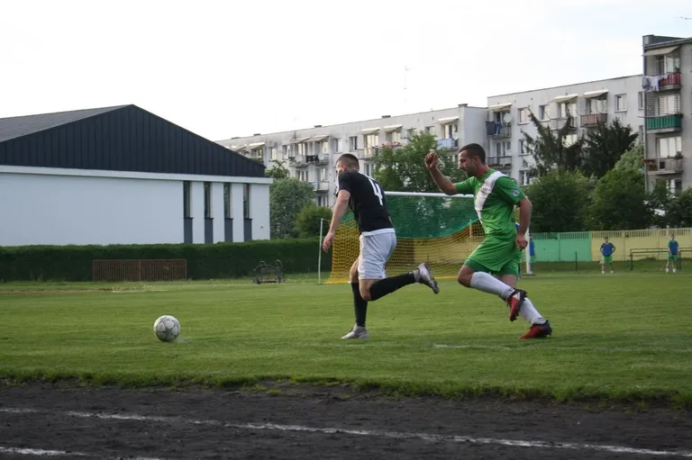 Ostrovia uległa MKS Ciechanów (zdjęcia, wideo)