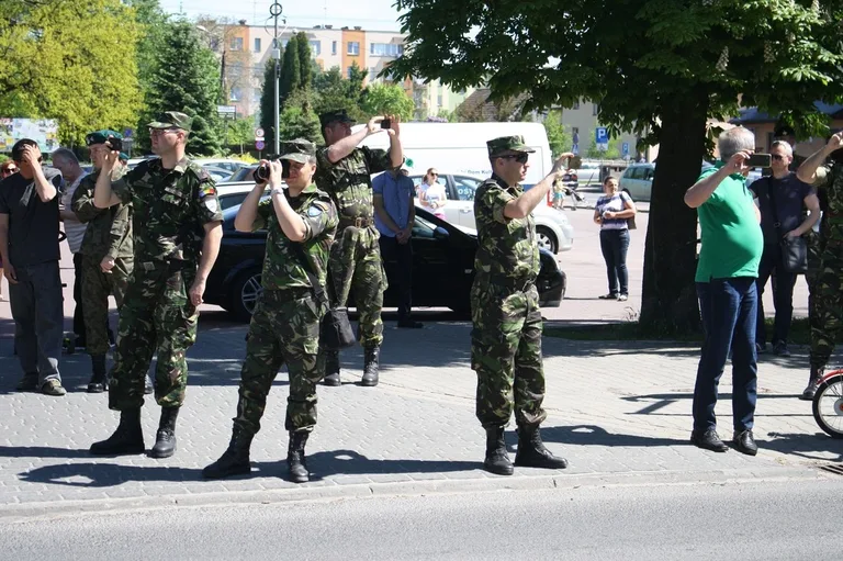 Zamiast spać, woleli zwiedzać (zdjęcia)