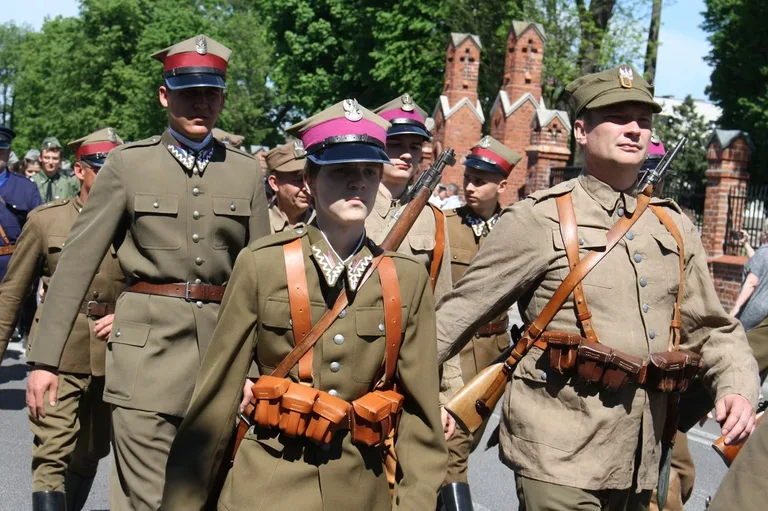 Zamiast spać, woleli zwiedzać (zdjęcia)
