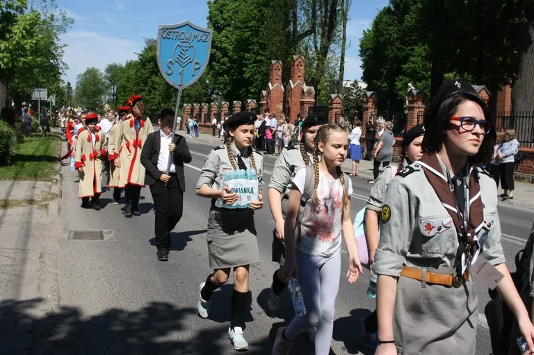 Zamiast spać, woleli zwiedzać (zdjęcia)