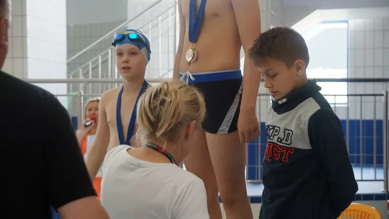 Mistrzostwa Szkoły Podstawowej nr 1 w pływaniu (zdjęcia)