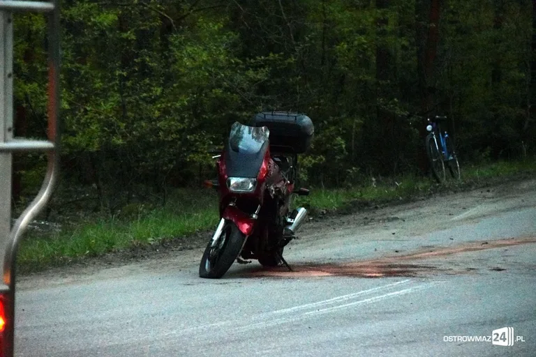 Pijany i bez prawa jazdy. Wypadek młodego motocyklisty (zdjęcia)