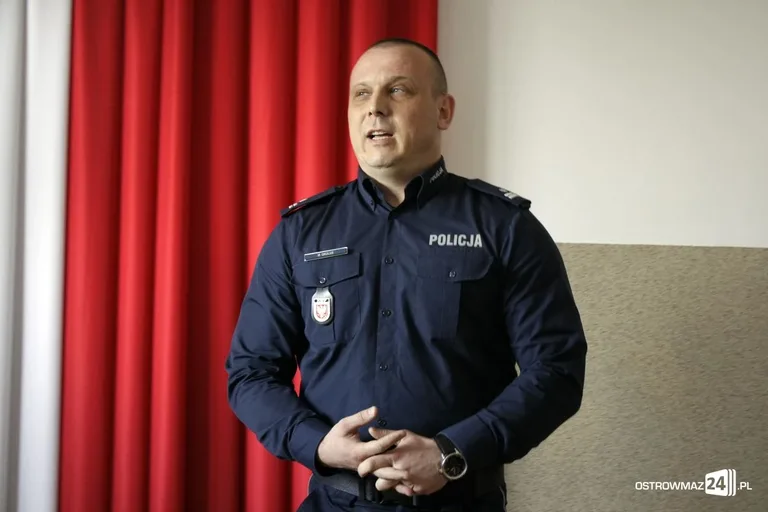 Ostrowska policja pożegnała podkom. Piotra Góralczyka (zdjęcia)