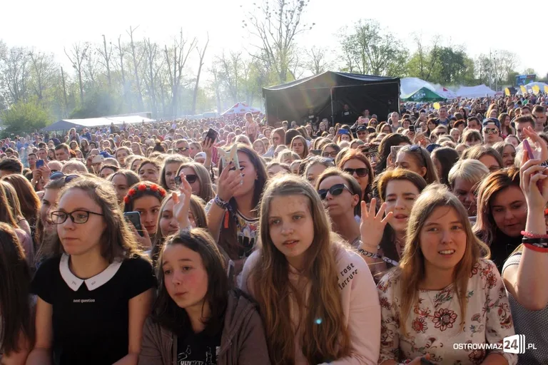 Dawid Kwiatkowski rozgrzał ostrowską publiczność (zdjęcia, wideo)