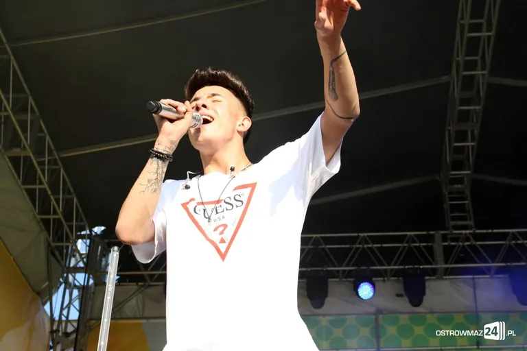 Dawid Kwiatkowski rozgrzał ostrowską publiczność (zdjęcia, wideo)
