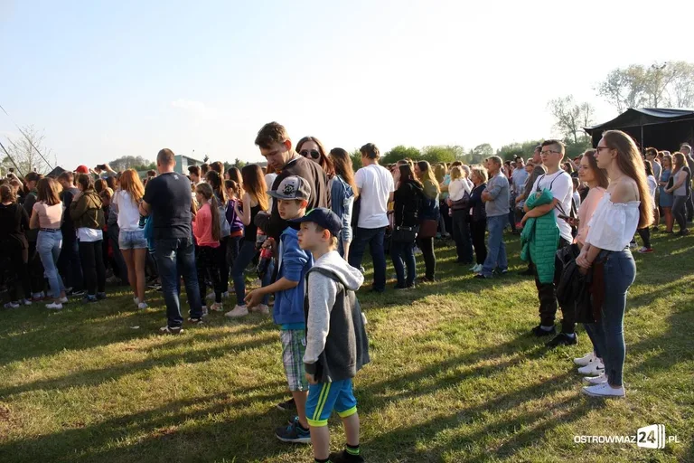 Dawid Kwiatkowski rozgrzał ostrowską publiczność (zdjęcia, wideo)