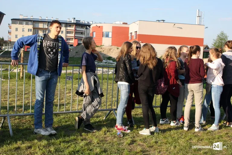 Dawid Kwiatkowski rozgrzał ostrowską publiczność (zdjęcia, wideo)