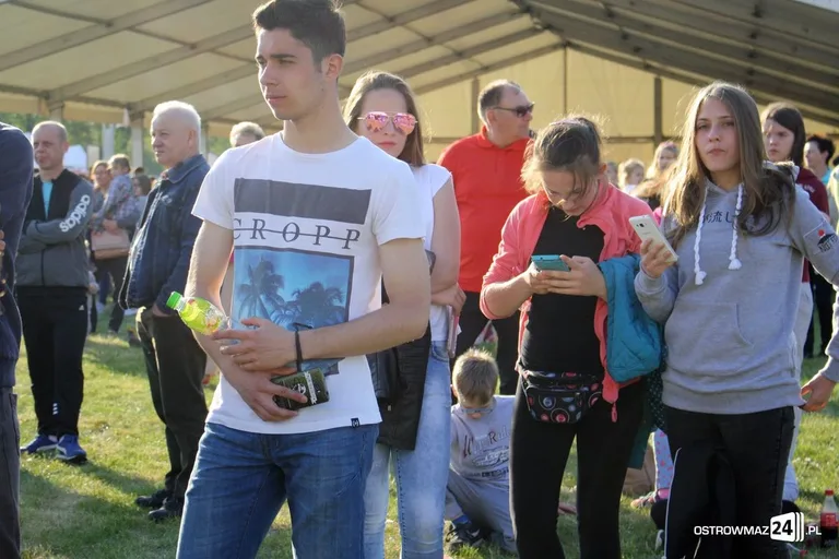 Dawid Kwiatkowski rozgrzał ostrowską publiczność (zdjęcia, wideo)