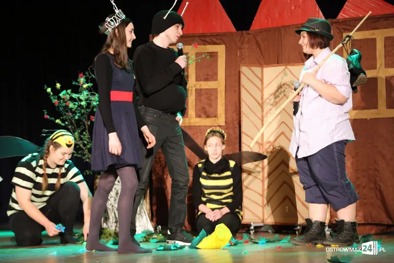 Teatr "Kadra Eli" z ostrowskiej szkoły laureatem festiwalu (zdjęcia, wideo)