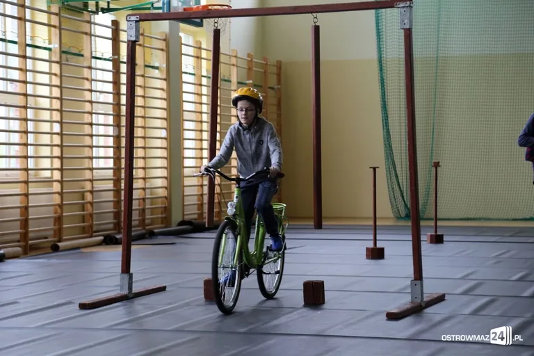 Widoczni i bezpieczni w Zarębach Kościelnych (zdjęcia, wideo)
