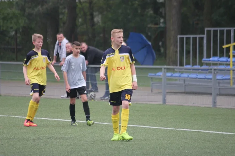 Falkowski katem Korony (zdjęcia, wideo)
