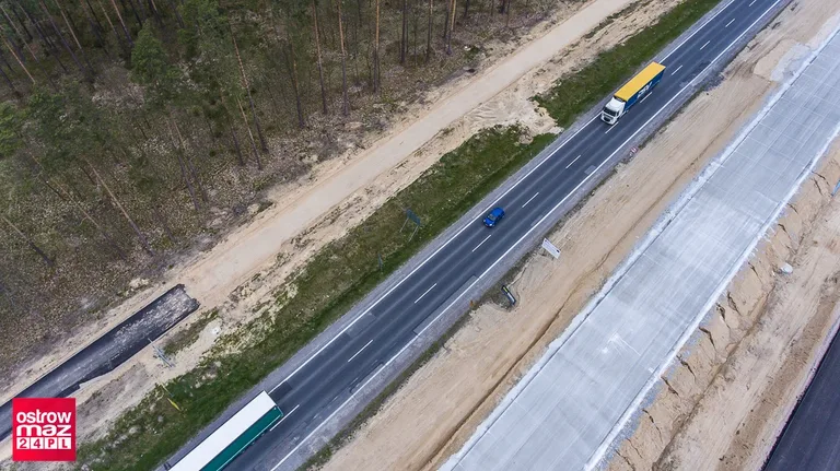 Zdjęcia lotnicze z budowy drogi S8