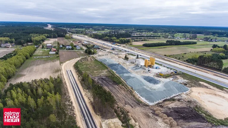 Zdjęcia lotnicze z budowy drogi S8