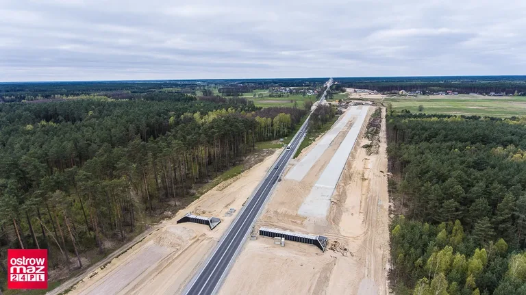 Zdjęcia lotnicze z budowy drogi S8