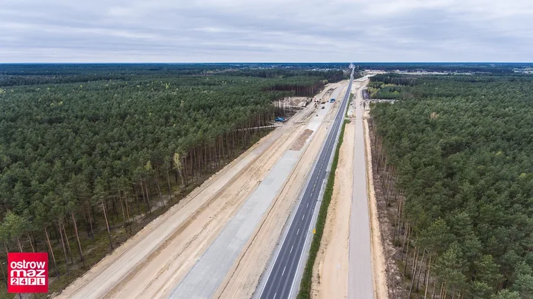 Zdjęcia lotnicze z budowy drogi S8