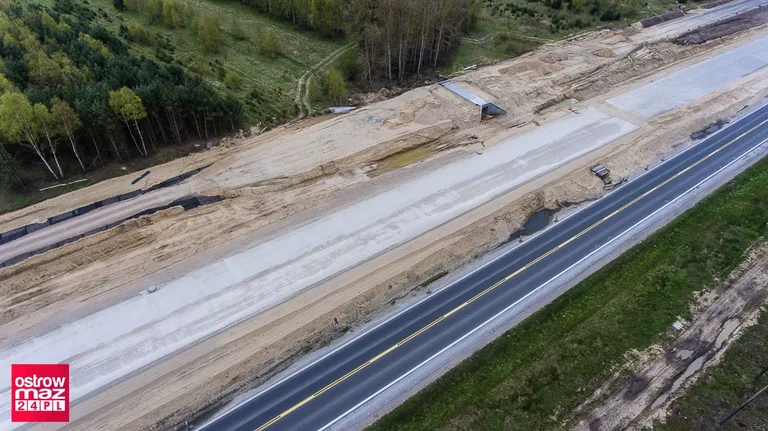 Zdjęcia lotnicze z budowy drogi S8