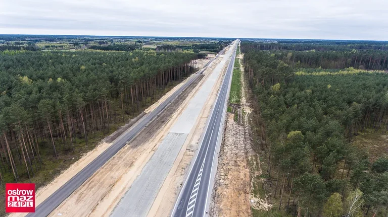 Zdjęcia lotnicze z budowy drogi S8