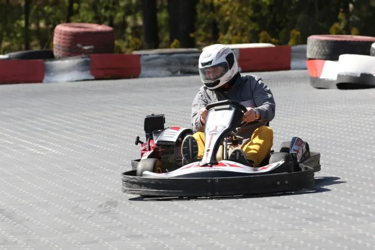 Karting nowym sportem w regionie (zdjęcia, wideo)