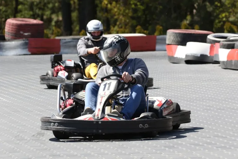 Karting nowym sportem w regionie (zdjęcia, wideo)