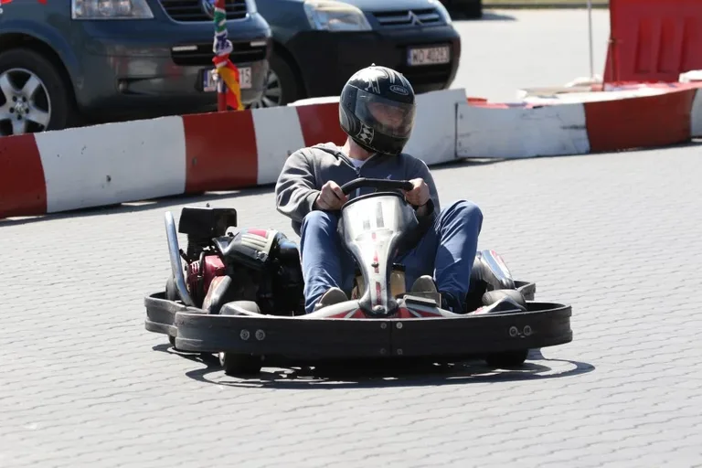 Karting nowym sportem w regionie (zdjęcia, wideo)