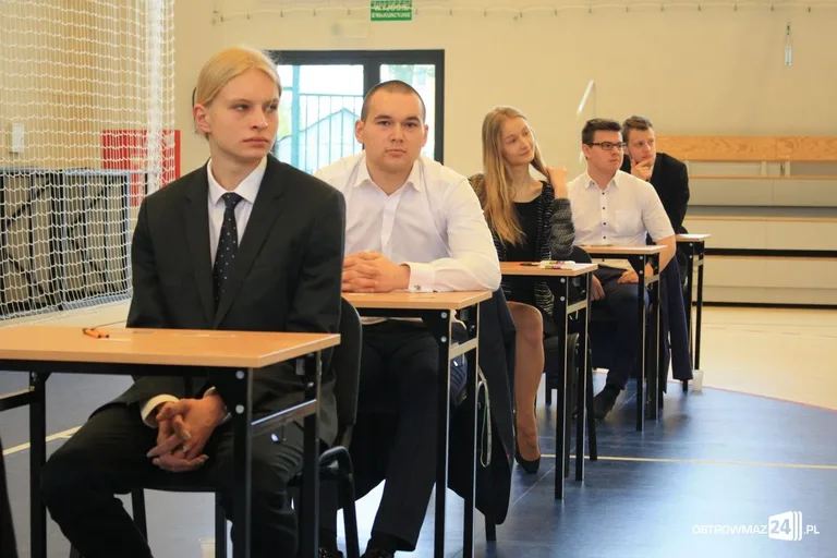 Matura 2017: abiturienci zdają egzamin z języka polskiego (zdjęcia)
