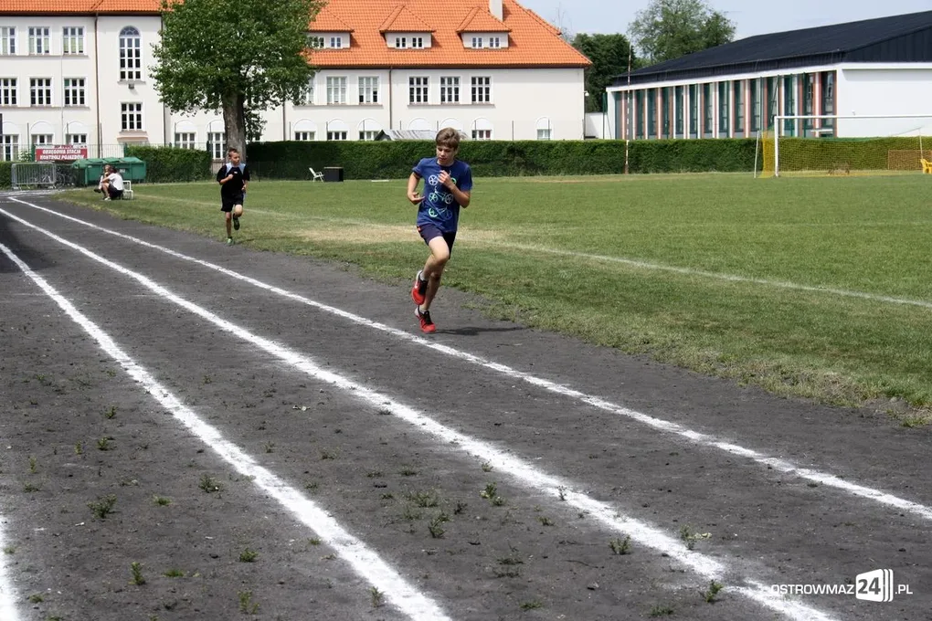 Mistrzostw miasta szkół w czwórboju i lekkoatletyce (zdjęcia)