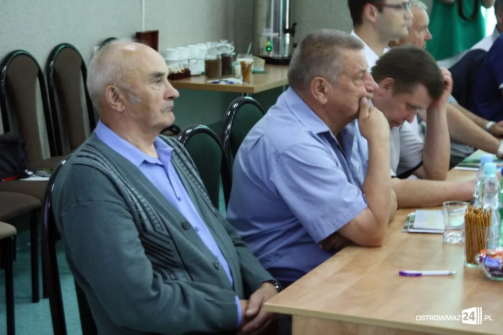 Jednogłośne absolutorium dla wójta Waldemara Brzostka (zdjęcia)