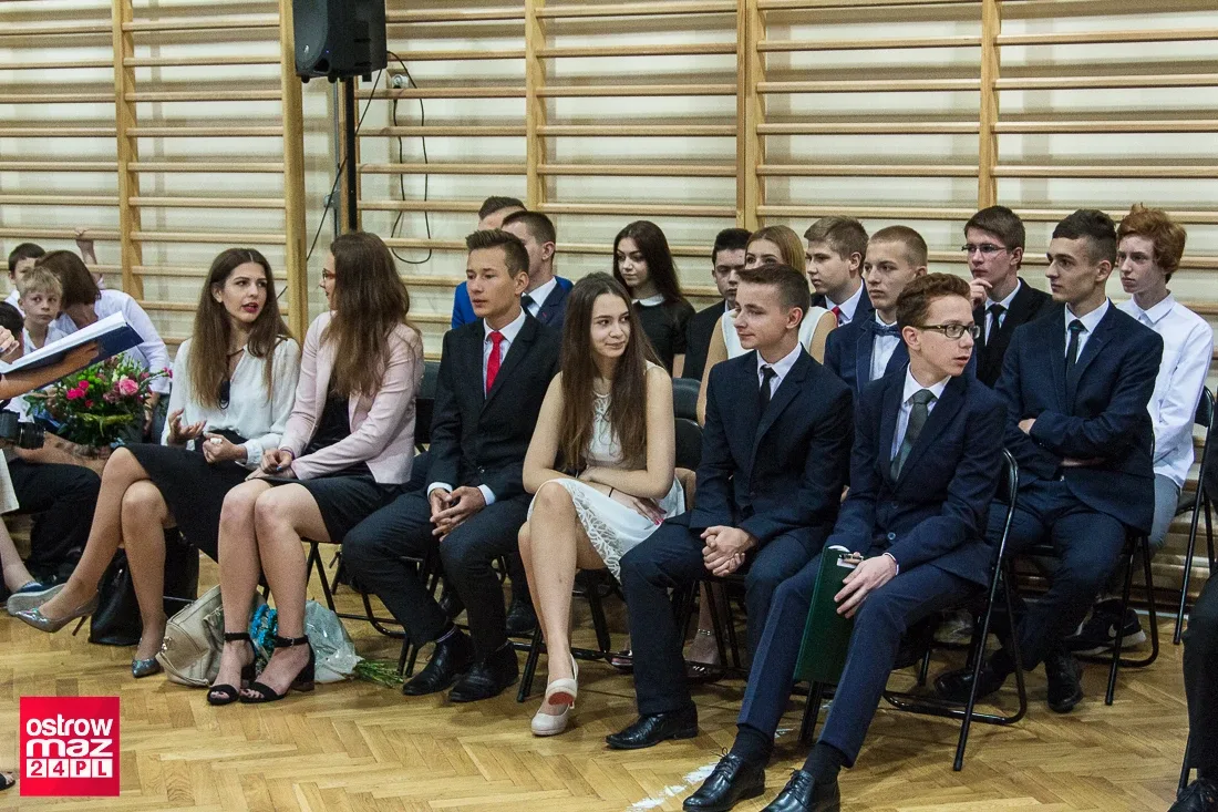 Zakończenie roku szkolnego w ostrowskiej "Czwórce" (zdjęcia)