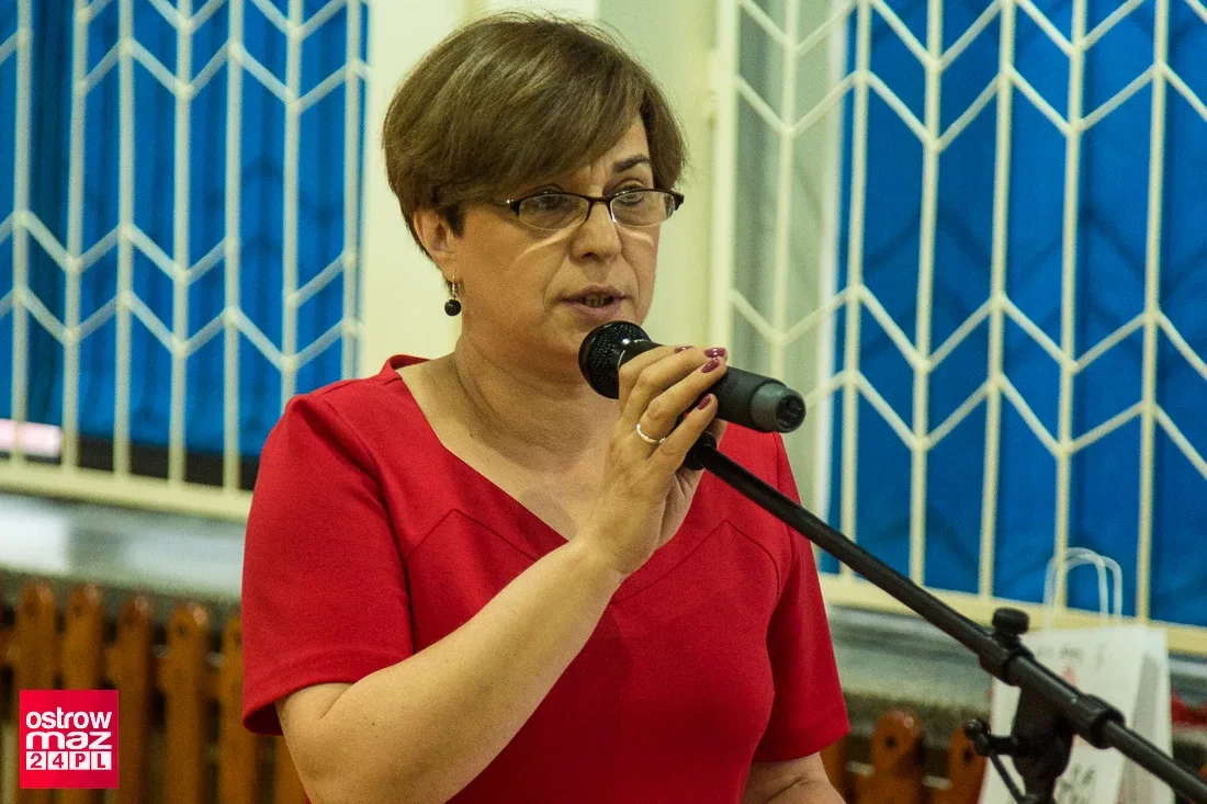 Zakończenie roku szkolnego w ostrowskiej "Czwórce" (zdjęcia)