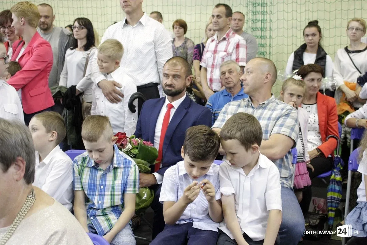 Najmłodsi z "Dwójki" rozpoczęli wakacje (zdjęcia)
