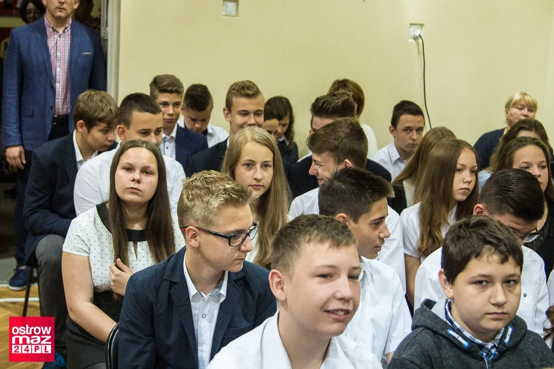 Zakończenie roku szkolnego w ostrowskiej "Czwórce" (zdjęcia)