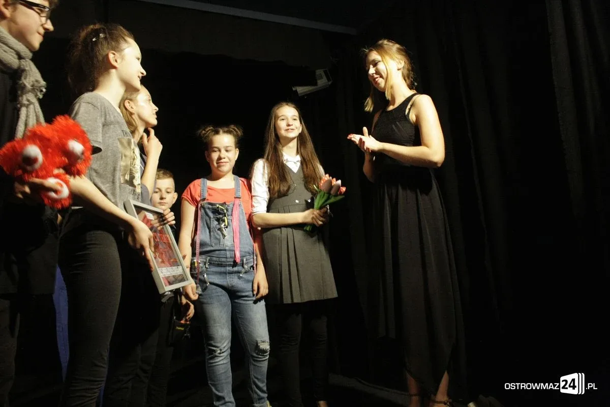 Premiera w ostrowskim teatrze z nowym reżyserem (zdjęcia)