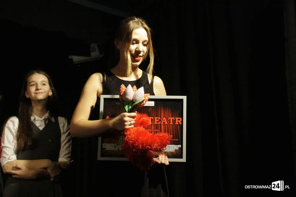 Premiera w ostrowskim teatrze z nowym reżyserem (zdjęcia)