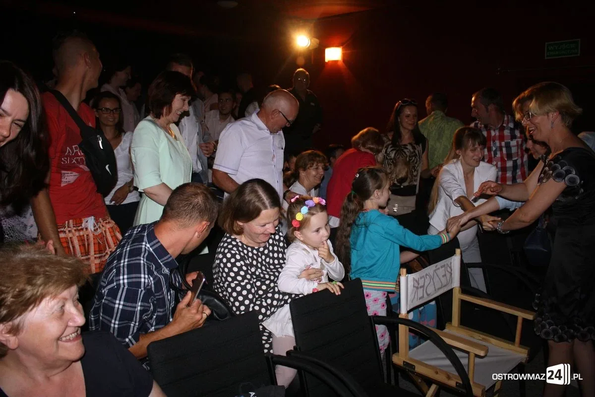 Premiera w ostrowskim teatrze z nowym reżyserem (zdjęcia)