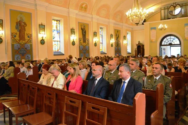 Święto 18. Pułku Artylerii Lekkiej i ostrowskiej "Czwórki" (zdjęcia)