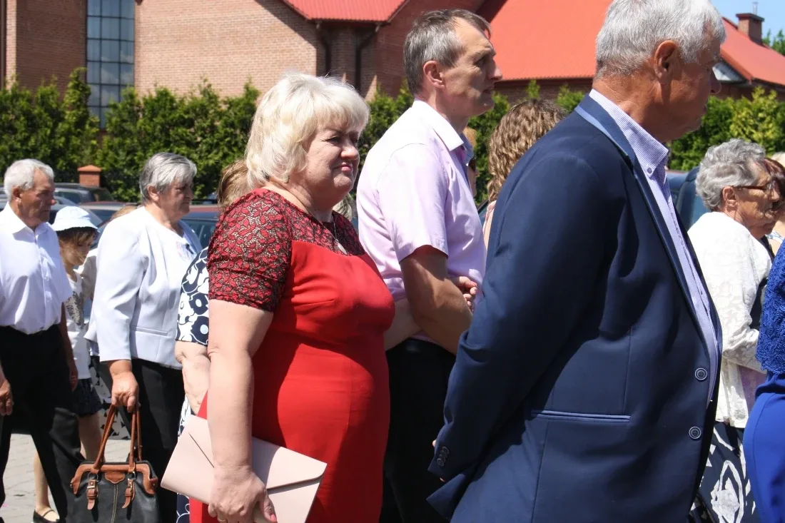 Procesje Bożego Ciała przeszły ulicami miasta (zdjęcia)