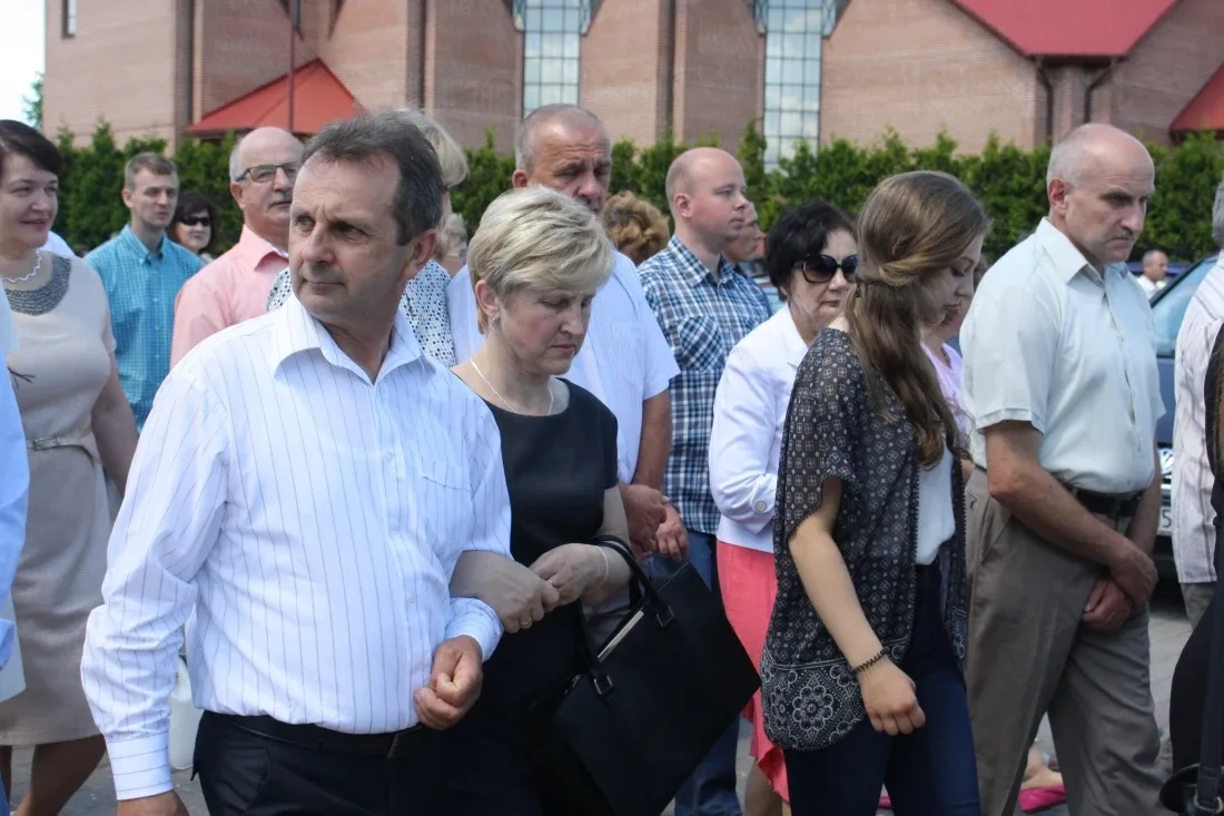 Procesje Bożego Ciała przeszły ulicami miasta (zdjęcia)