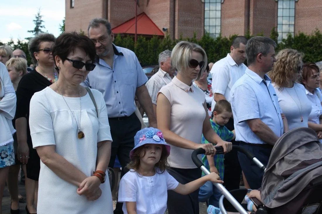 Procesje Bożego Ciała przeszły ulicami miasta (zdjęcia)