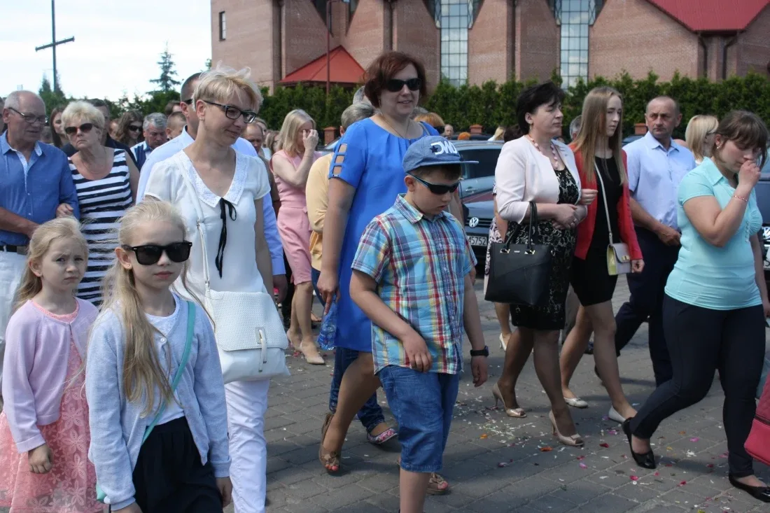Procesje Bożego Ciała przeszły ulicami miasta (zdjęcia)